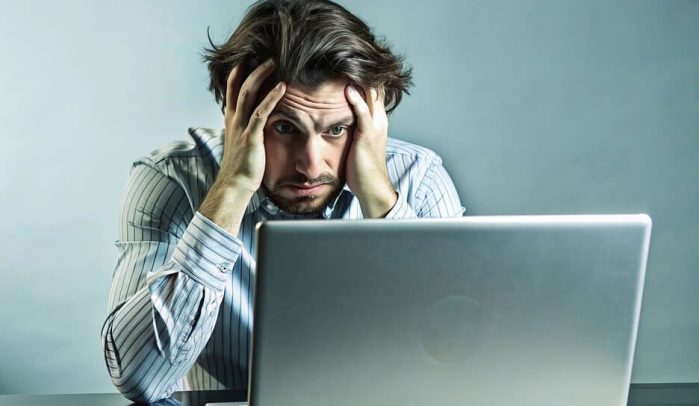 Confused-man-at-laptop
